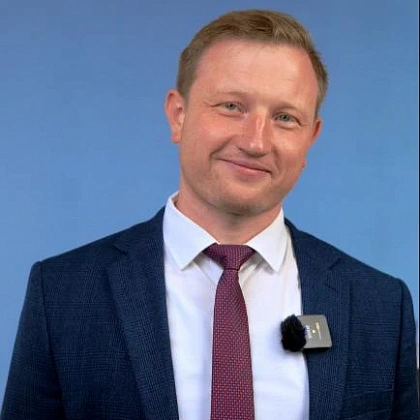 Александр Саенко